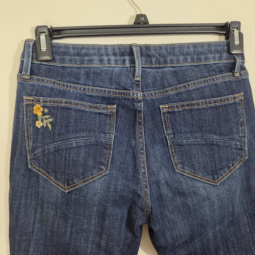 Driftwood Colette Jeans Embroidered Cuff Straight Crop Floral Boho Size 26 - Picture 6 of 9